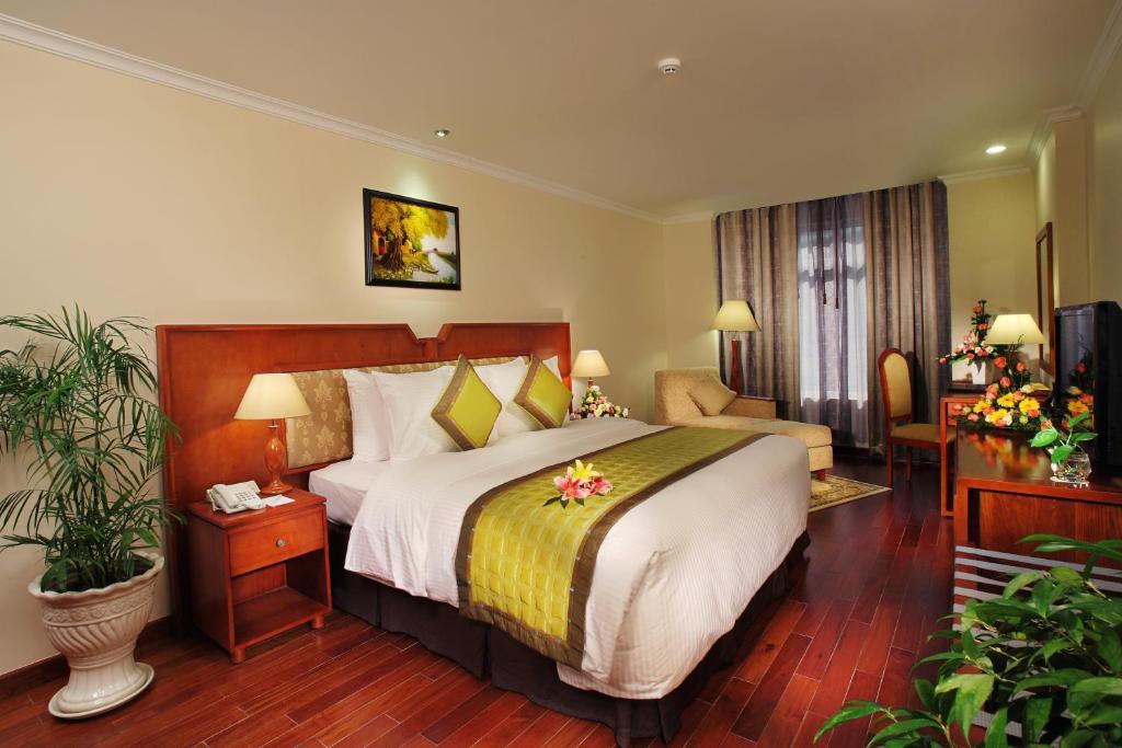 First Hotel - New Wing Hotel Ho Chi Minh City