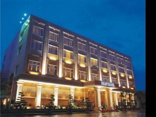 Khách sạn First Hotel - New Wing TP. Hồ Chí Minh
